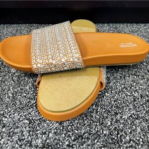Mossimo bedazzled flats